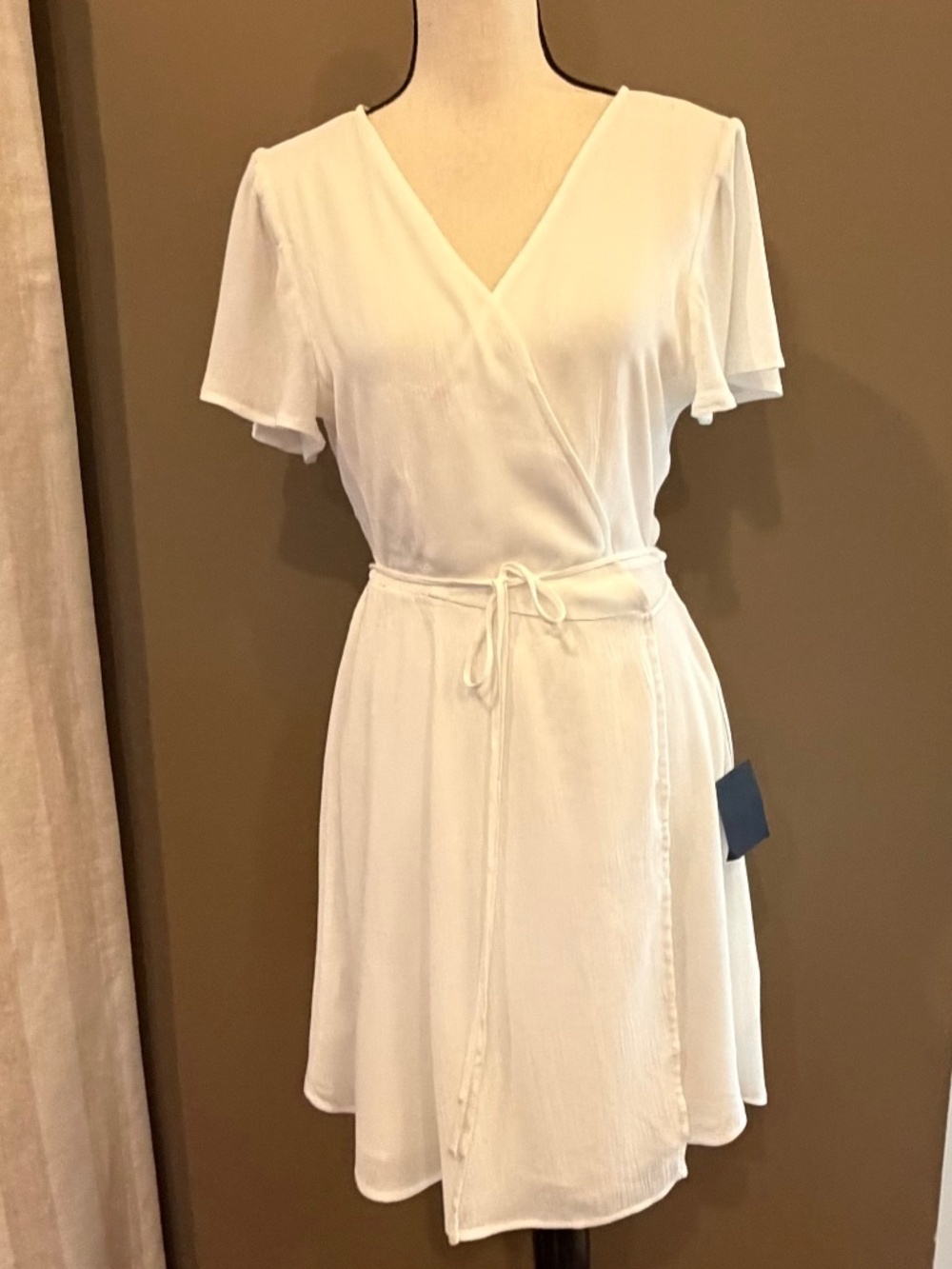 NWT Lulus White Midi Wrap Dress, Split Sleeve, Flowy, Graduation, Size Medium